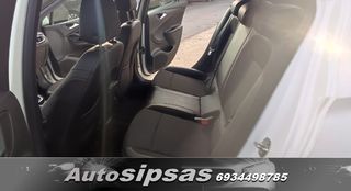 Opel Astra 2017-thumb-23