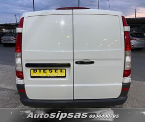 Mercedes-Benz Vito 2011-thumb-5