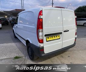 Mercedes-Benz Vito 2011-thumb-7