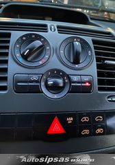 Mercedes-Benz Vito 2011-thumb-45