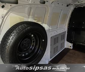 Mercedes-Benz Vito 2011-thumb-20
