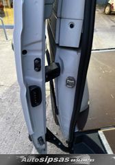 Mercedes-Benz Vito 2011-thumb-25