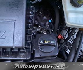 Mercedes-Benz Vito 2011-thumb-35