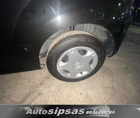 Renault Twingo 2013-thumb-27