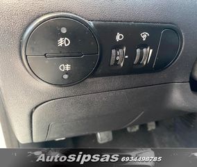 Hyundai i 10 2013-thumb-41