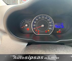 Hyundai i 10 2013-thumb-42