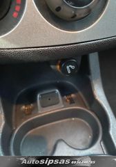 Opel Corsa 2011-thumb-40