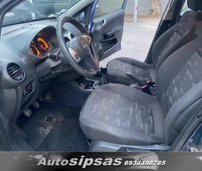Opel Corsa 2011-thumb-23