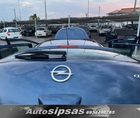 Opel Corsa 2011-thumb-33