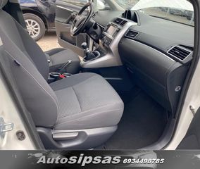 Toyota Verso 2015 Sky view D4D edition-thumb-41