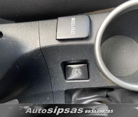 Toyota Verso 2015 Sky view D4D edition-thumb-60