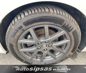 Toyota Verso 2015 Sky view D4D edition-thumb-20