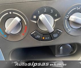 Opel Agila 2011-thumb-39