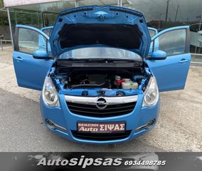 Opel Agila 2011-thumb-15