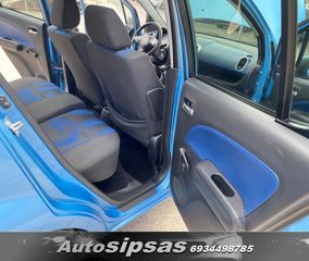 Opel Agila 2011-thumb-25