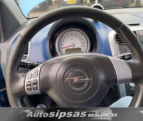 Opel Agila 2011-thumb-34