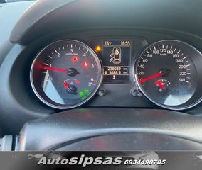 Nissan Qashqai 2011-thumb-36
