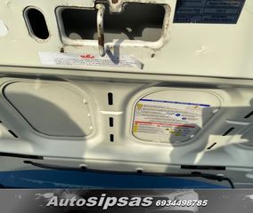 Fiat Punto Evo 2011-thumb-13