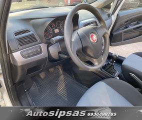 Fiat Punto Evo 2011-thumb-17