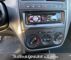 Fiat Punto Evo 2011-thumb-28
