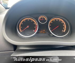 Opel Corsa 2011-thumb-57