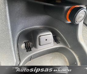 Opel Corsa 2011-thumb-32