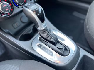Opel Corsa 2017 AUTOMATIC-thumb-15