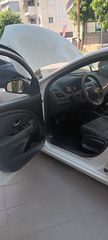 Renault Megane 2016 1.2 TCe Limited Edition 132hp-thumb-8