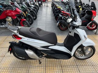 Piaggio Beverly 400 2023-thumb-1