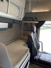 Σασί Renault 2015 , T 520, retarder.-thumb-10
