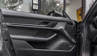 Porsche Taycan 2020 TURBO-PANORAMA-21 WHEELS-SPORT DESIGN-thumb-18