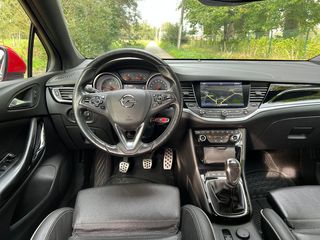 Opel Astra '16  1.6 Turbo Sport