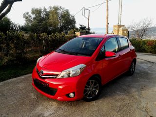 Toyota Yaris '14  1.4 D-4D ACTIVE PLUS ΦΟΥΛ! 