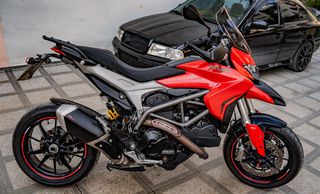 Ducati Hyperstrada 2015-thumb-14