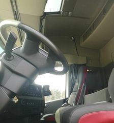 Σασί Volvo 2015 FH540 Euro6-thumb-4