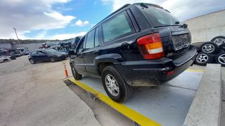 Πορτάκι Ρεζερβουάρ Jeep Grand Cherokee '03 Προσφορά