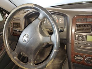 Toyota Avensis 2002 1.8i 16v-thumb-3