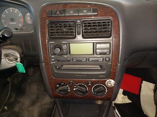 Toyota Avensis 2002 1.8i 16v-thumb-4