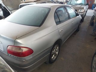 Toyota Avensis 2002 1.8i 16v-thumb-5