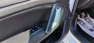 Peugeot 308 2018-thumb-32