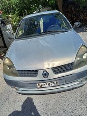 Renault Clio '02