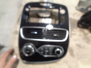 ΧΕΙΡΙΣΤΗΡΙΟ ΚΛΙΜΑΤΙΣΜΟΥ ΜΕ ΑΕΡΑΓΩΓΟΥΣ RENAULT CLIO 2017--thumb-1