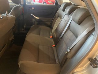 Ford Mondeo 2007 2.0 Titanium-thumb-6
