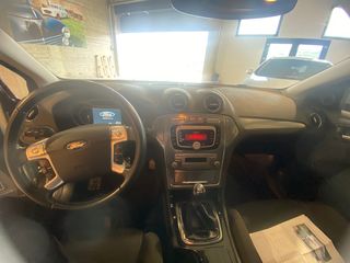 Ford Mondeo 2007 2.0 Titanium-thumb-8