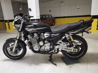 Yamaha XJR 1300 '02