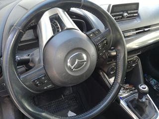 Mazda 2 2016 SKYACTIV-D 105 Exclusive-Line-thumb-14