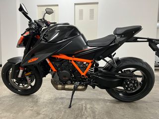 KTM 1290 Super Duke R '20 Gen 3 Tech Pack