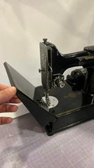 SINGER FEATHERWEIGHT 221 VINTAGE ΡΑΠΤΟΜΗΧΑΝΗ -thumb-7