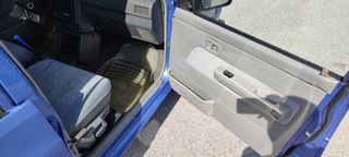 Kia Pride 2000  1.3 GLXI-thumb-13