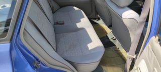 Kia Pride 2000  1.3 GLXI-thumb-16